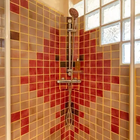 Casa de Férias Le Jardin D'eugene - 4p House - Terrace - Historic Center